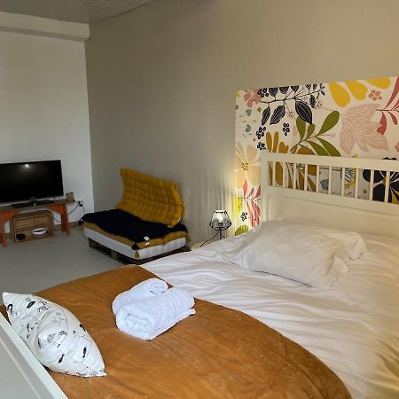 Logis En Perigord - Entre Bastides Et Vignobles - 2 Personnes Lägenhet Saint-Aubin-de-Lanquais Exteriör bild